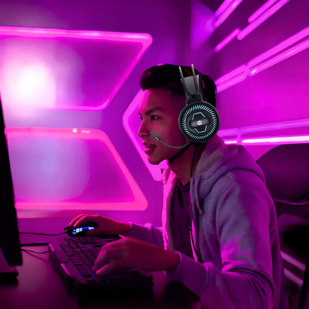 HP Audífonos de Diadema con Micrófono DHE-8001 – Sonido Estéreo Gaming